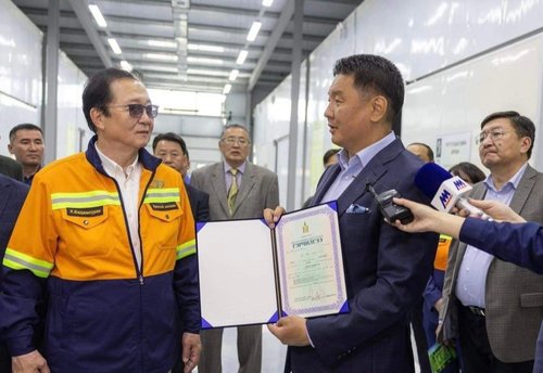 1000 тонн үрийн агуулах бүхий Ойн генетик нөөцийн төвтэй боллоо